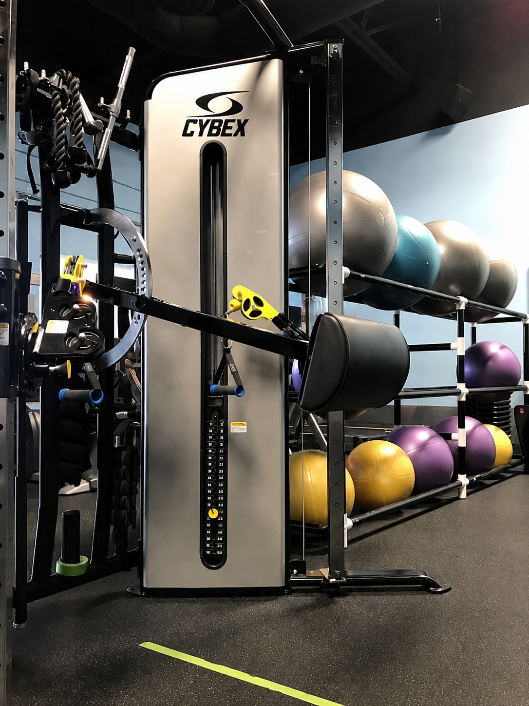 Personal training session in progress at Solid Core Fitness in Murrieta California