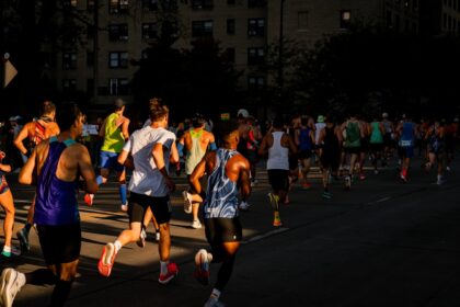 Marathon runners competing in a major U.S. road race
