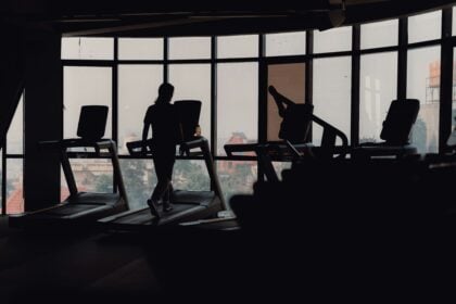 Treadmill training, the aerobic exercise tested in esports performance research